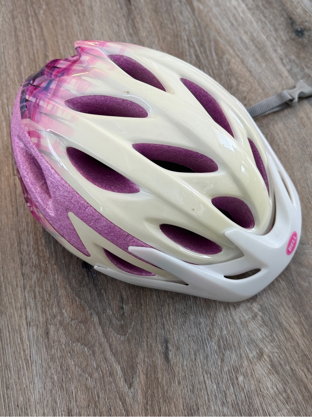 Bell helmet